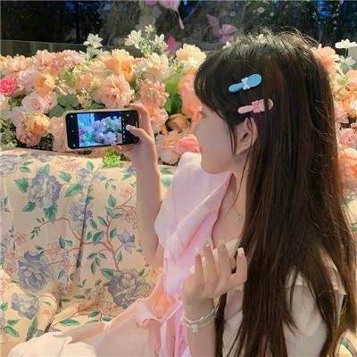 美丽新世界封面